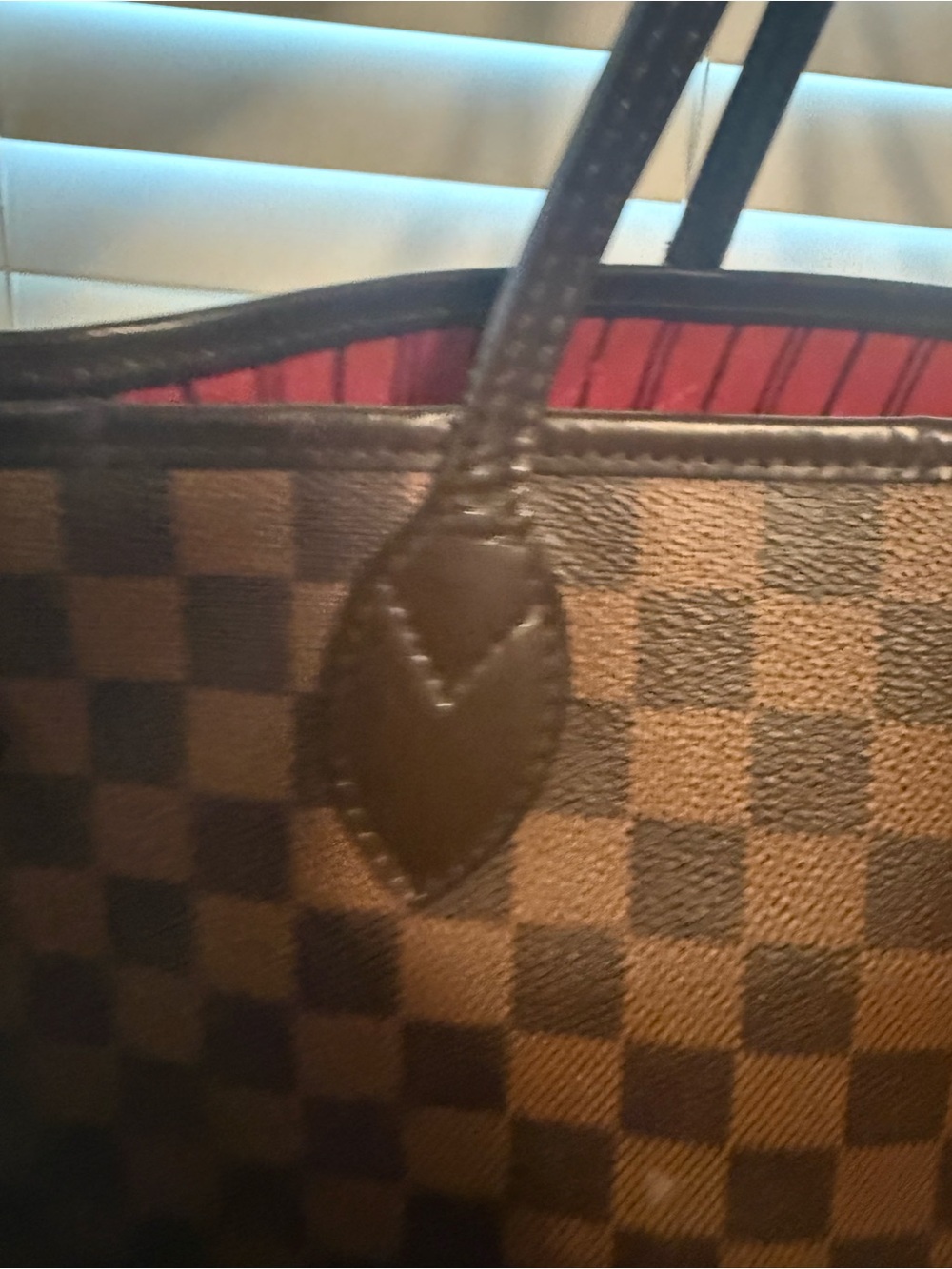 Louis Vuitton Brown Damier Ebene Tote with Dark Trim - Picture 6 of 10